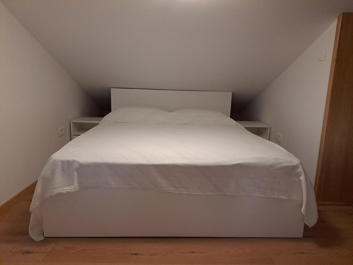 Apartman Vidas Palit Exterior foto